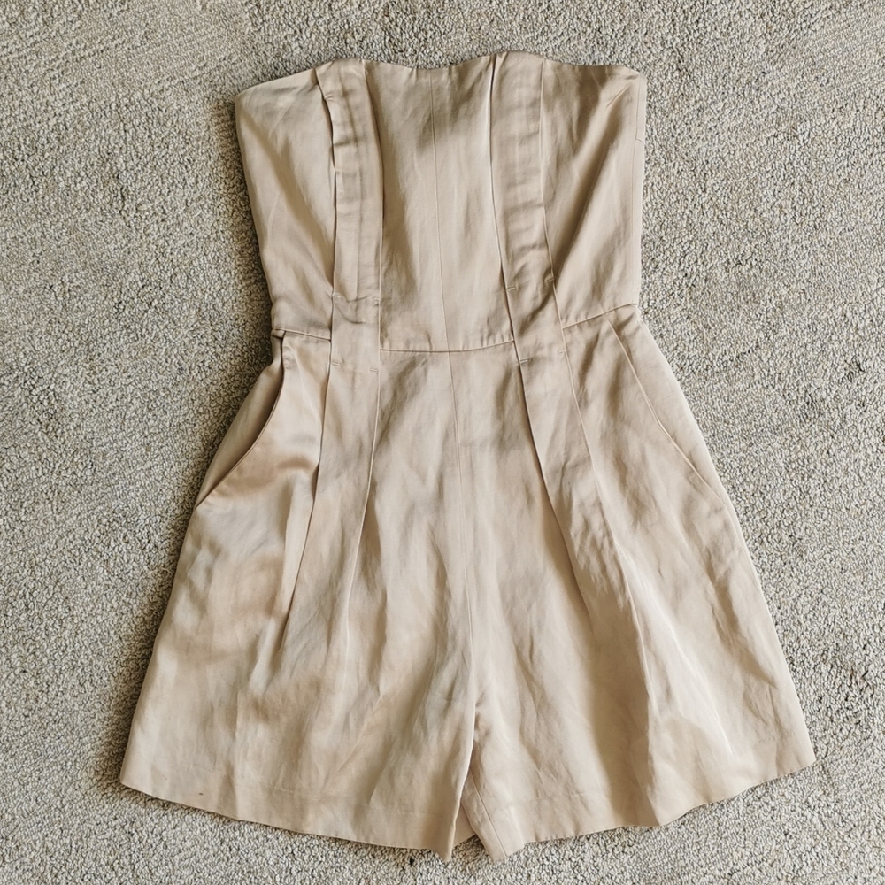 Strapless Short romper